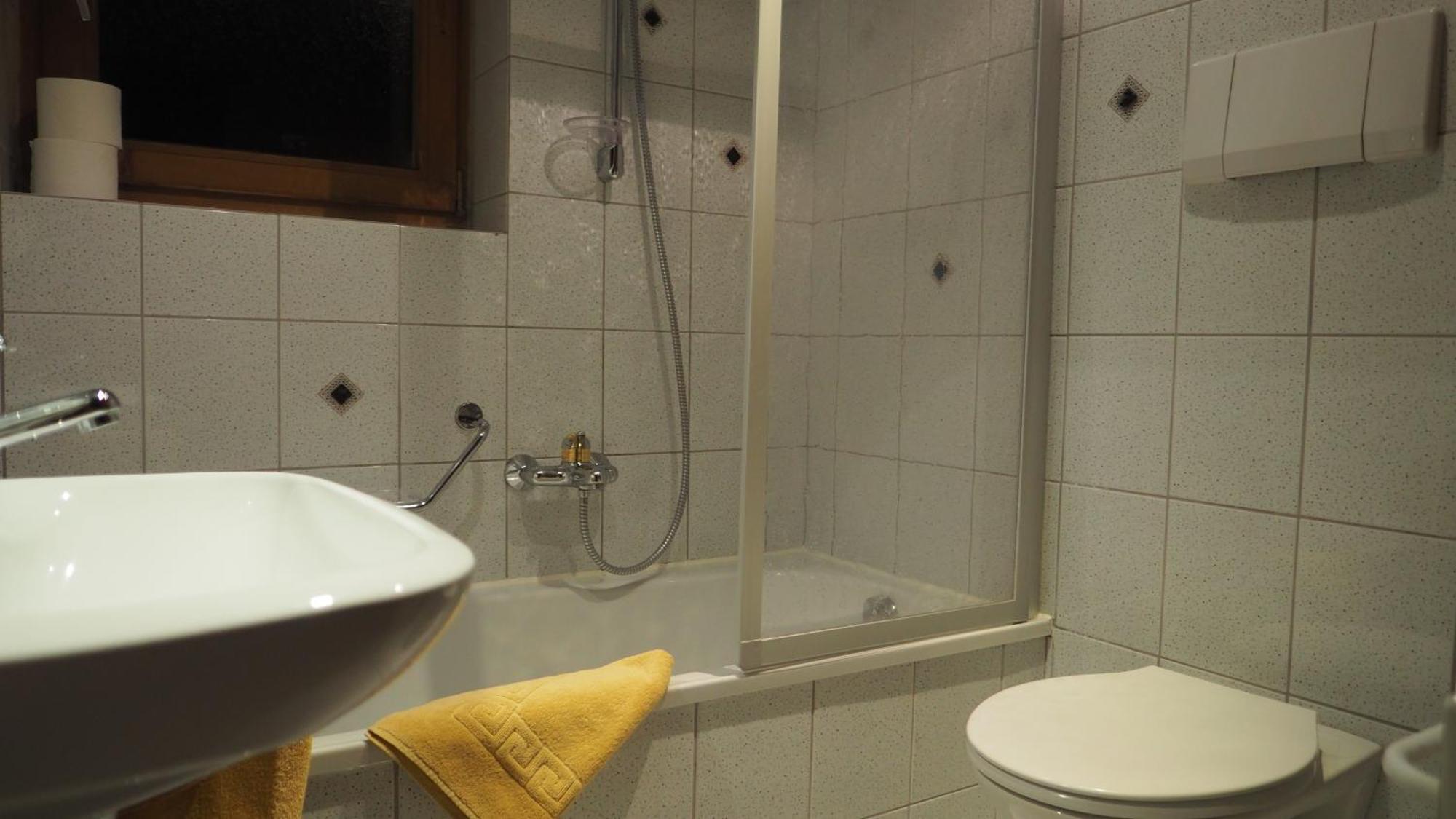 Fruehstueckshotel Margret Maurach  Bagian luar foto
